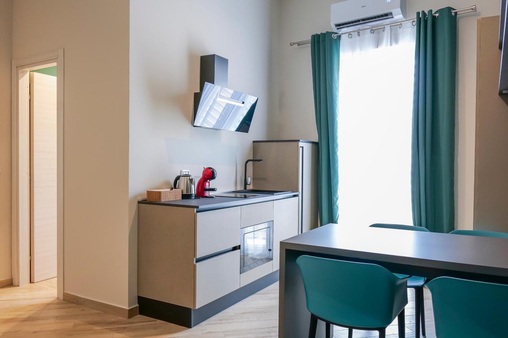 Rooftop Parthenopeo Contemporary Rooms เนเปิลส์ ภายนอก รูปภาพ