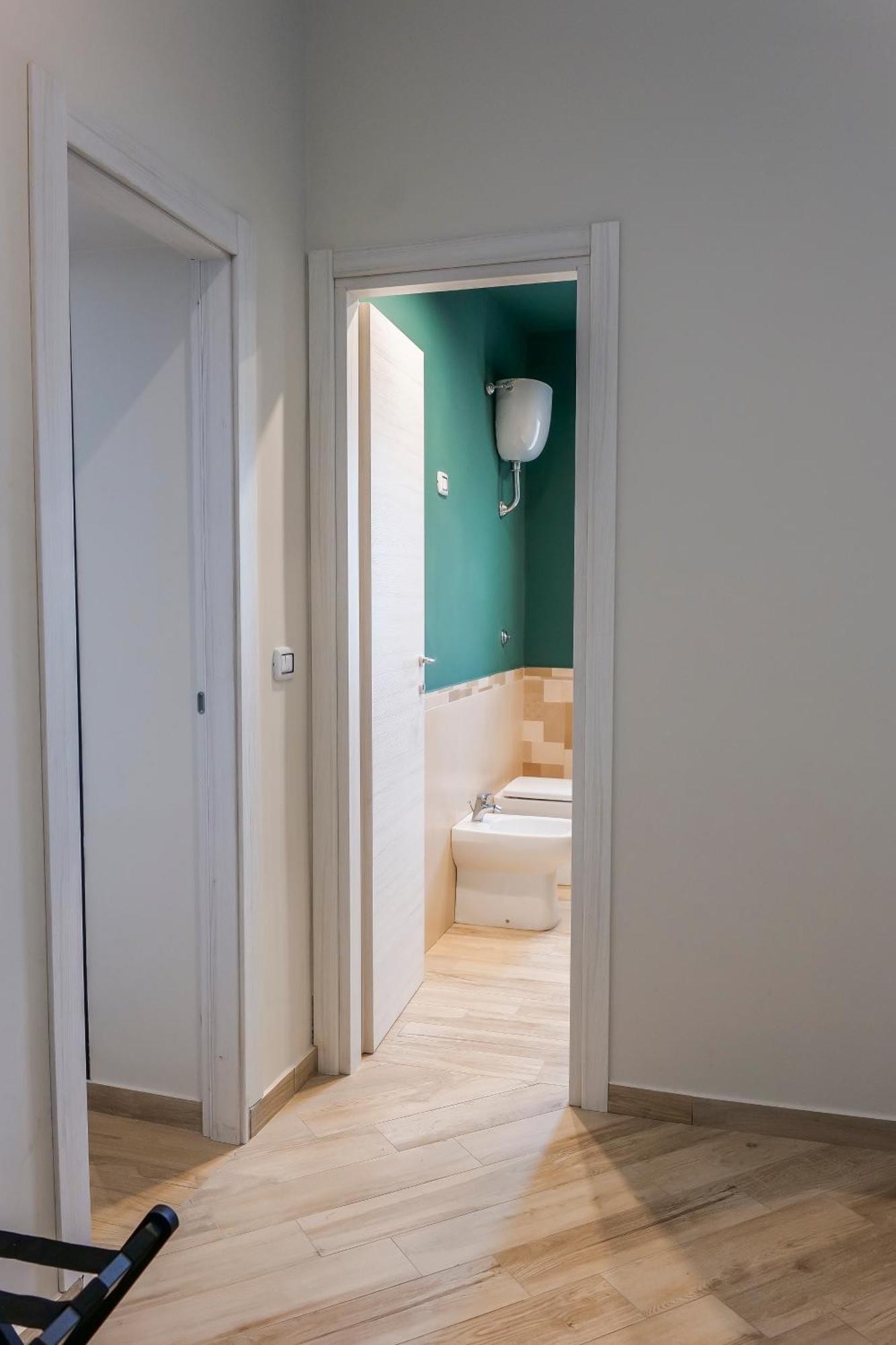 Rooftop Parthenopeo Contemporary Rooms เนเปิลส์ ภายนอก รูปภาพ