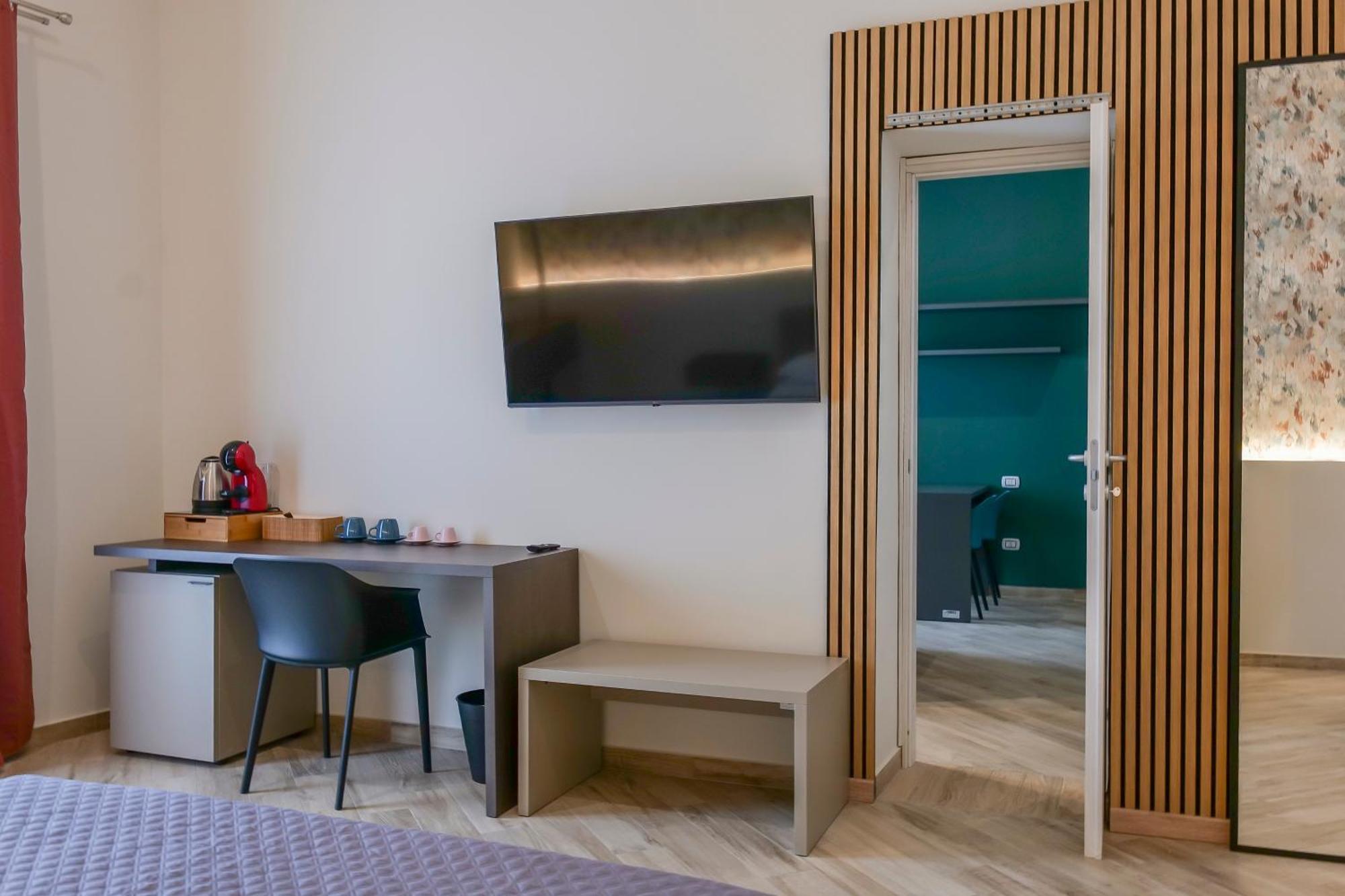 Rooftop Parthenopeo Contemporary Rooms เนเปิลส์ ภายนอก รูปภาพ