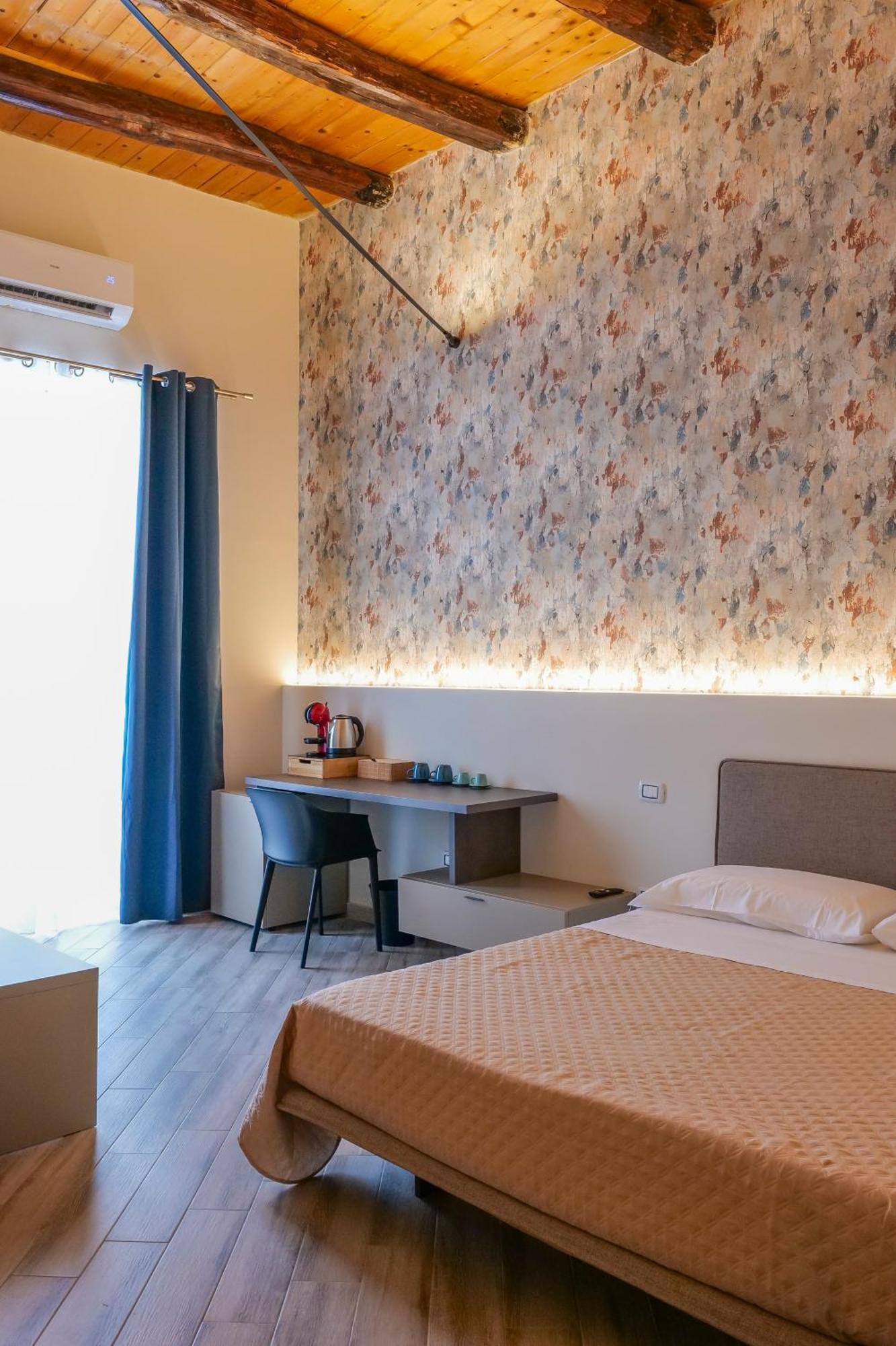 Rooftop Parthenopeo Contemporary Rooms เนเปิลส์ ภายนอก รูปภาพ